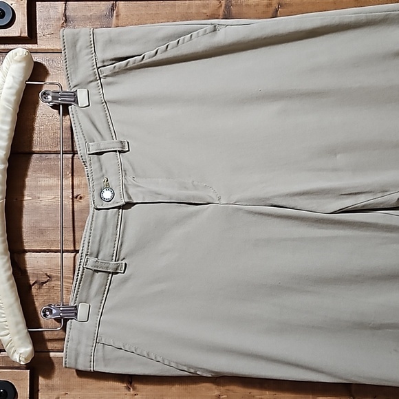 Dickies Women's Tan Slim Boot Cut Cotton Spandex Pants Size 10R - Picture 2 of 14